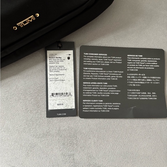 Authentic TUMI Madison Hip Bag NWT - Picture 6 of 9